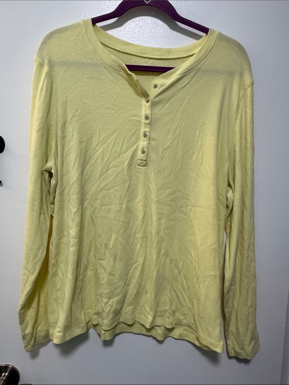 GAP Yellow Long-Sleeve Henley Top size XXL